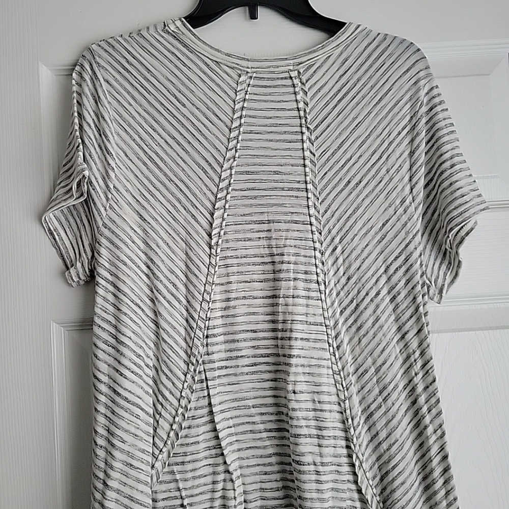 Signature Studio Women's Blouse - Picture 7 of 10